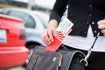 3 Easy Tips to Eat Greener on Your Next Flight 3 Easy Tips to Eat Greener on Your Next Flight