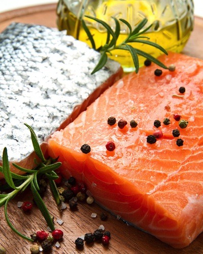 10 Essential Superfoods from the paleo diet