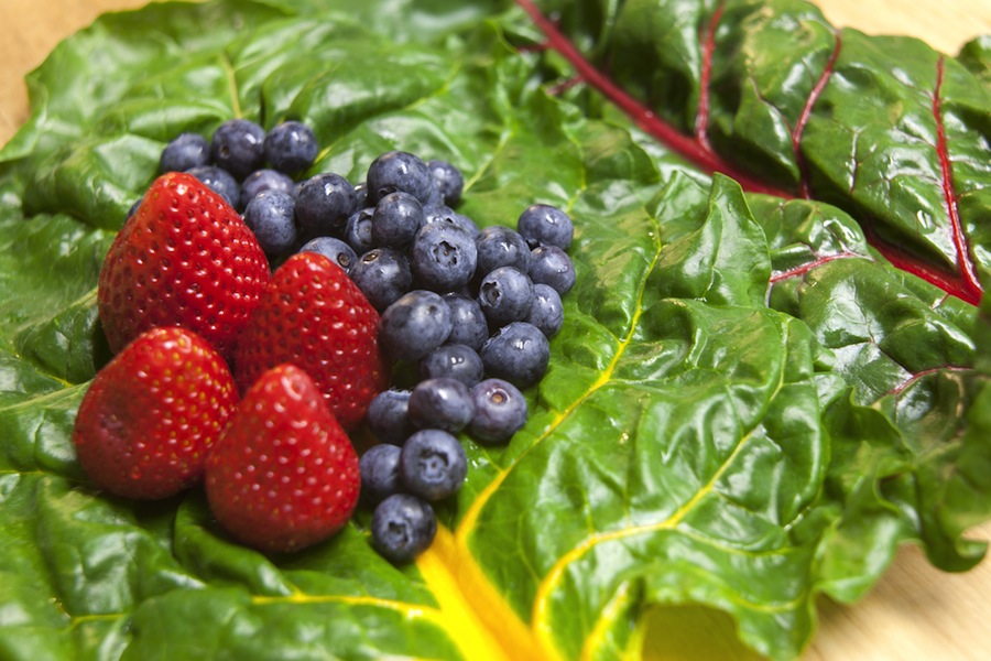 5 Easy Ways To Increase Your Daily Antioxidant Intake 